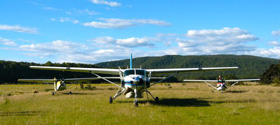 Takaro Lodge Airplanes